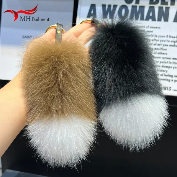 Natural Fox Fur Key Chains For Women Cute Little Tail Car Keychain Pendant Simple Plush Pendant Girl's Keychains Gifts Ladies