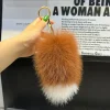 ⁦Natural Fox Fur Key Chains For Women Cute Little Tail Car Keychain Pendant Simple Plush Pendant Girl's Keychains Gifts Ladies⁩ - الصورة ⁦4⁩