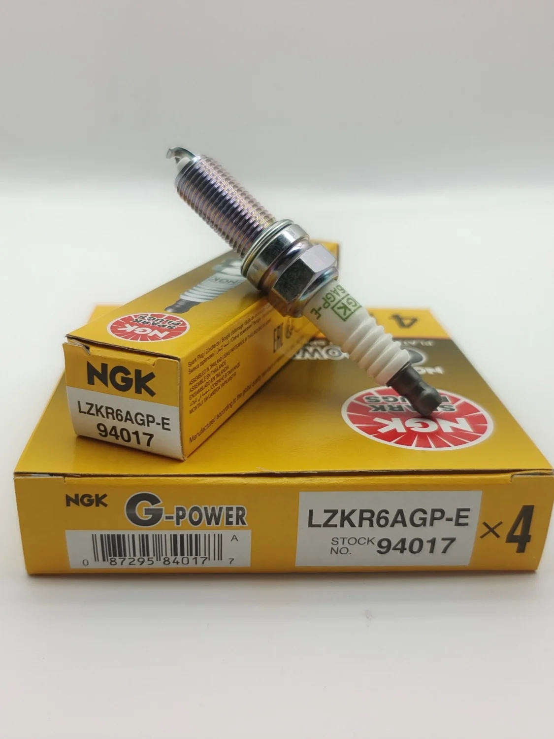 NGK Qriginal LZKR6AGP-E 94017 البلاتين اعة لكيا K2/K3/ 1.6L Furedi Modern ix25 Elantra Rena G4FG G4FC